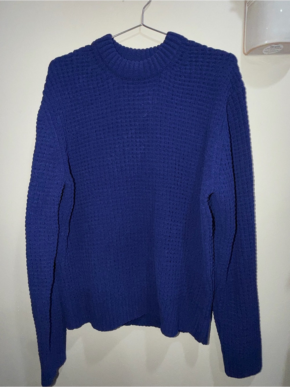 H&M Classic Men's Navy Blue Waffle Knit Sweater